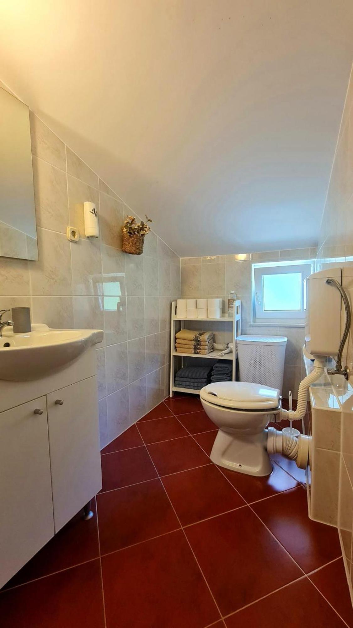 Apartment Ante Дуги Рат Екстериор снимка
