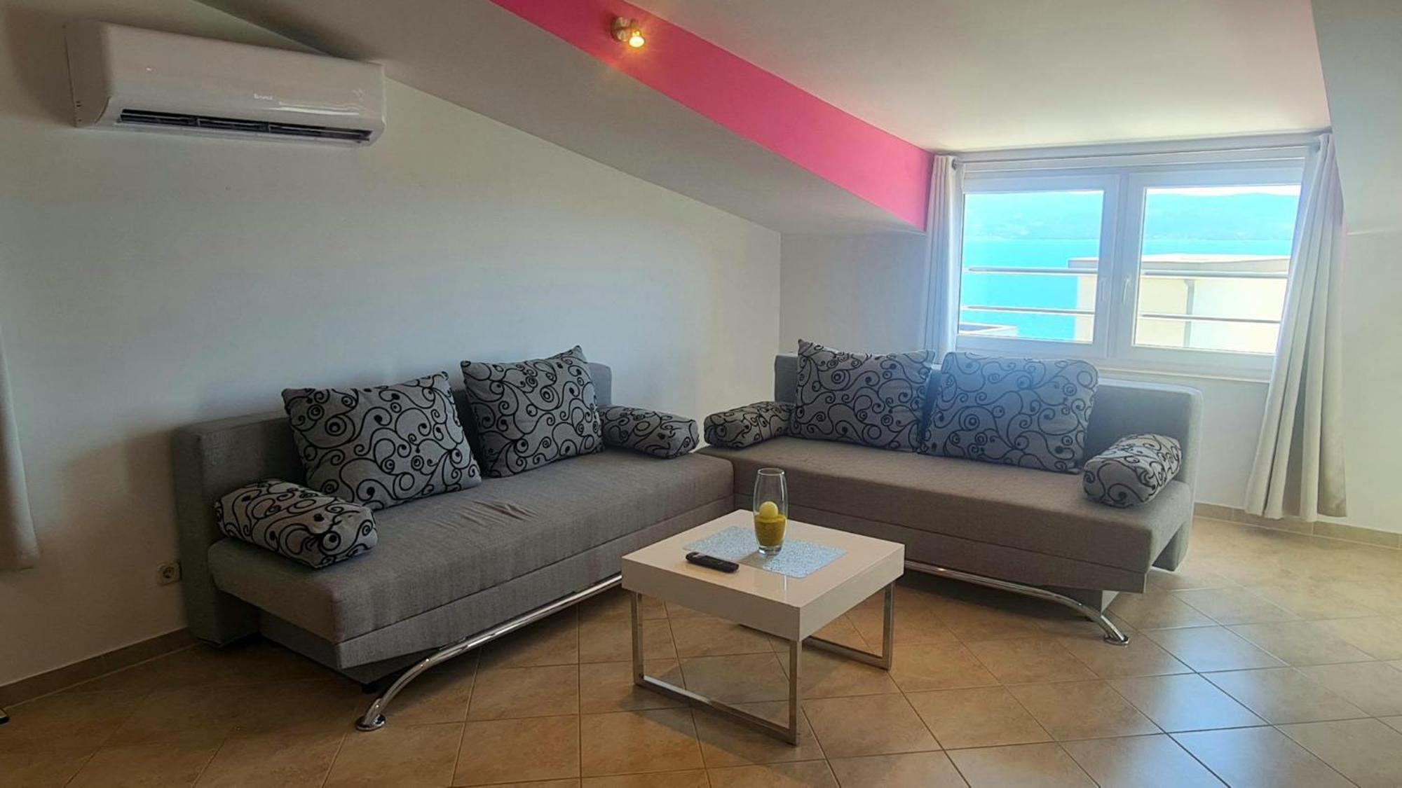 Apartment Ante Дуги Рат Екстериор снимка